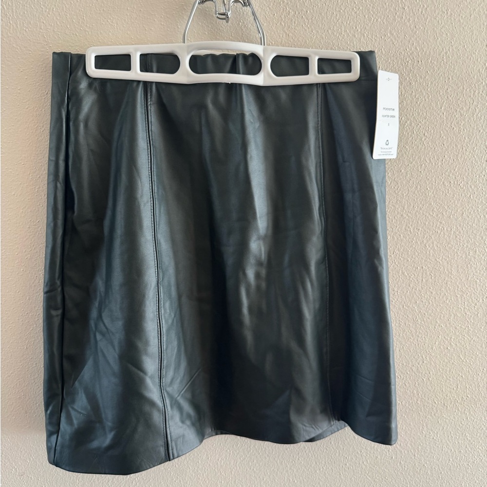 Pink Rose Hunter Green Mini Skirt